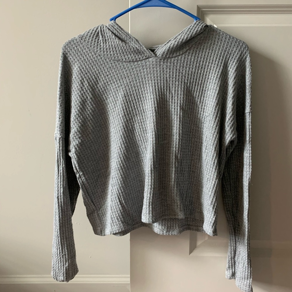 Cropped gray hoodie